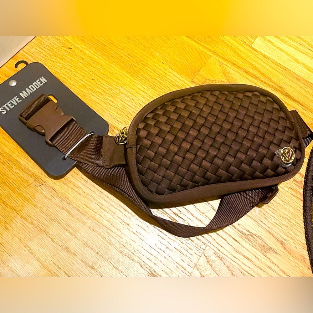 STEVE MADDEN BELT BAG